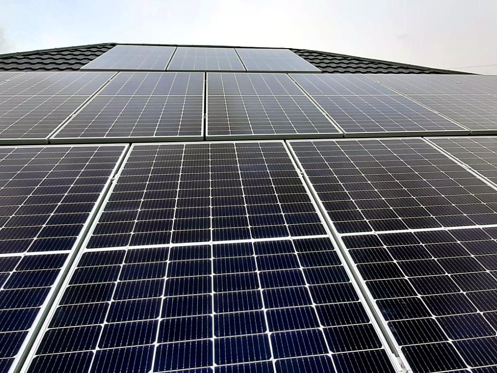 Sistem fotovoltaic montat de echipa PHOTONSYS / G&M Servcom, lucrarea 6